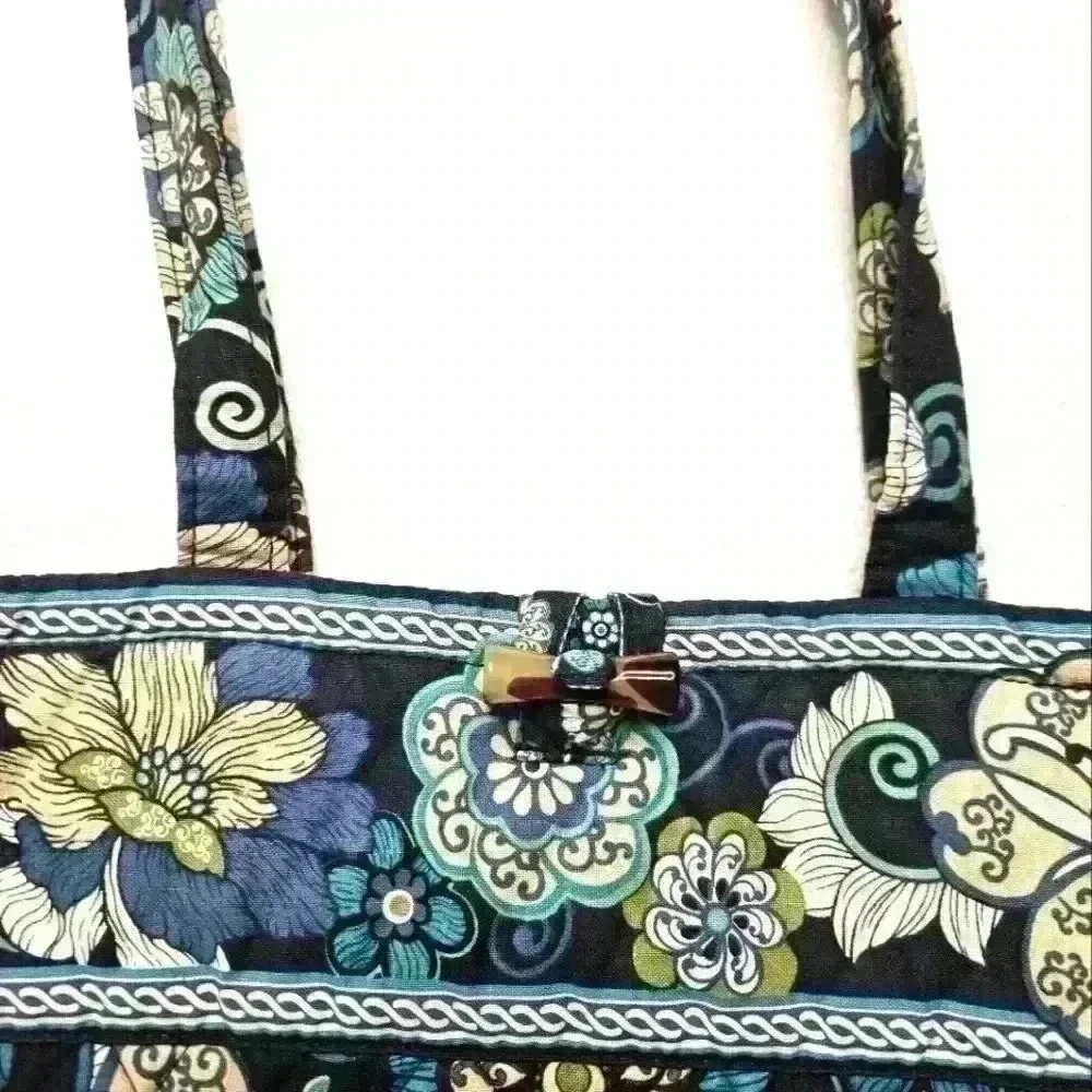 Vera Bradley Blue Cream Floral Cotton Large Tote Very Good Condition
